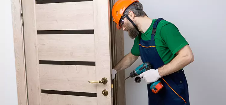 Replace Internal Door Handle with Lock Hudson