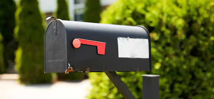 Secure Mailboxes for Packages Hudson
