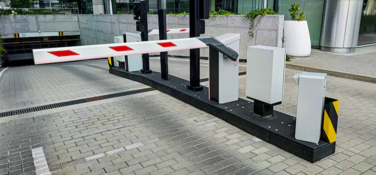 Custom Gate Design & Integration Hudson